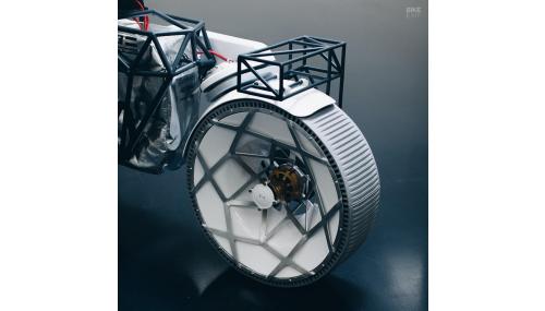 Zbor pe Marte și de acolo mai departe - nu, dar de o bicicletă printată 3d și folosibilă pe Luna ce zici?